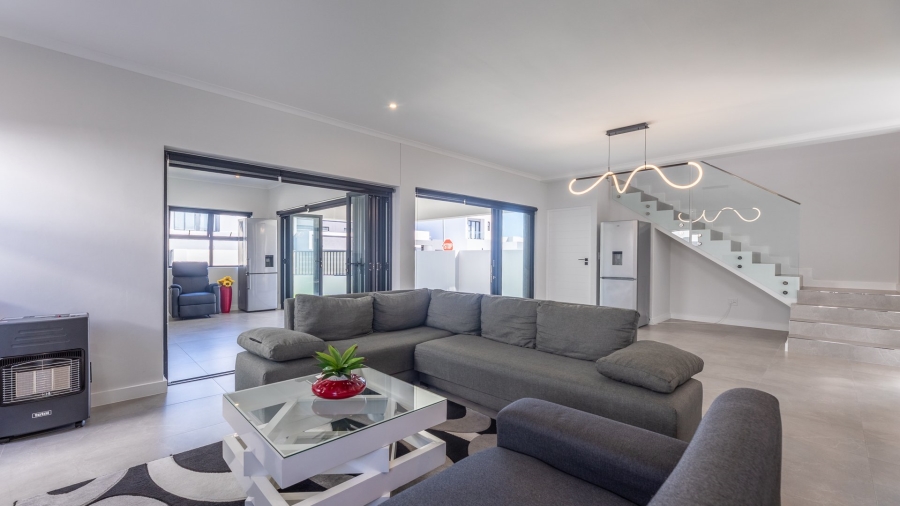 4 Bedroom Property for Sale in Sandown Western Cape